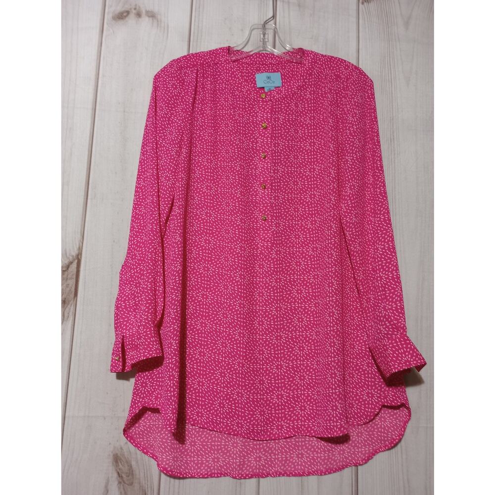 CeCe Blouse Womens XS Long Sleeve Button Front Geometric Print Lightweight Top‎